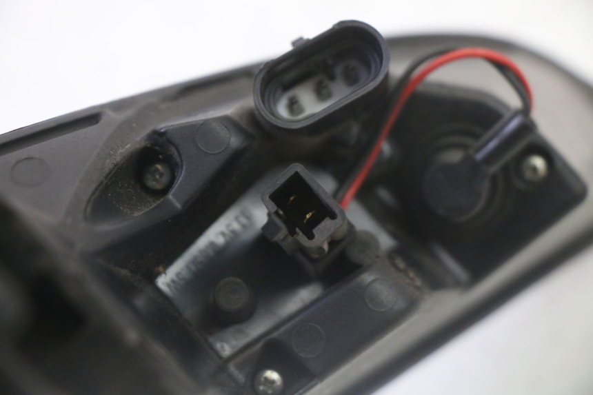 photo de FANALE STOP SINISTRA PEUGEOT SATELIS 125 (2013 - 2018)