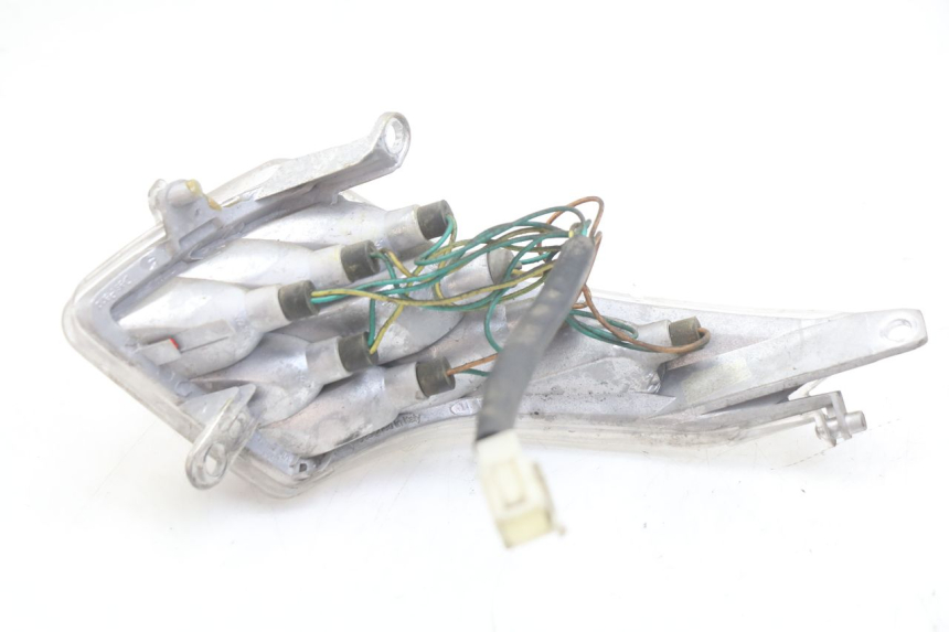 photo de FANALE POSTERIORE SINISTRO PEUGEOT VIVACITY 125 (2010 - 2017)