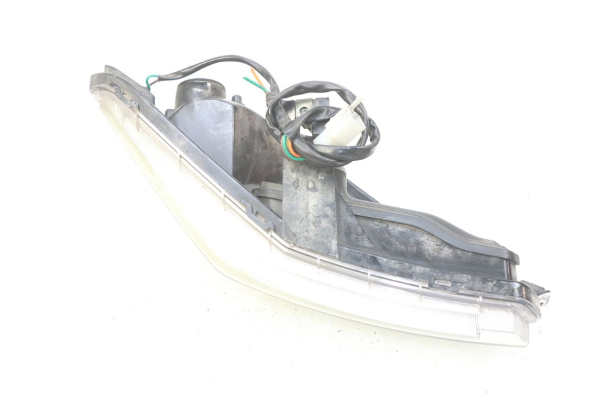 photo de FANALE POSTERIORE SINISTRO YAMASAKI YM T 125 (2015 - 2020)
