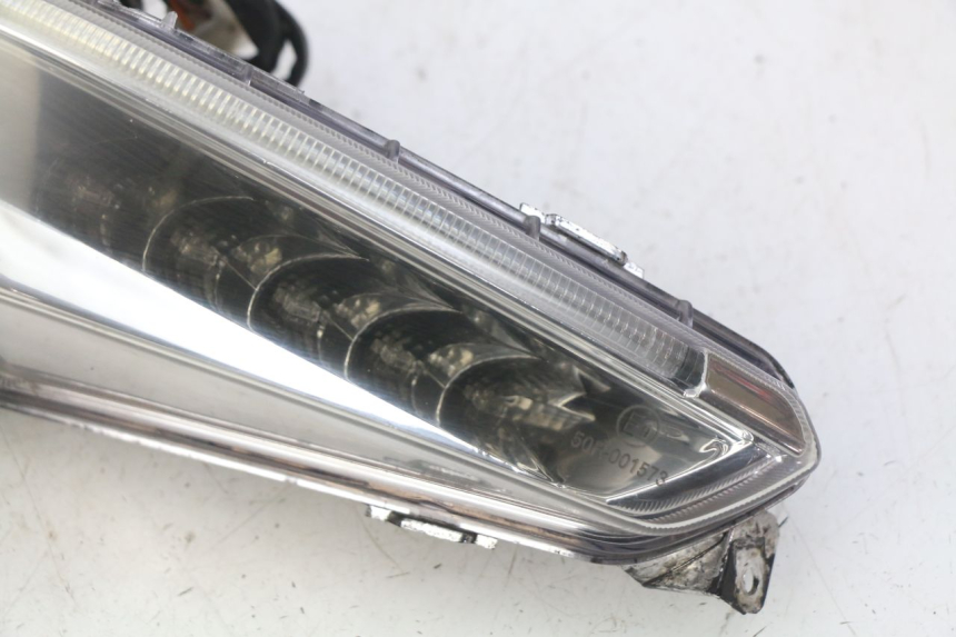 photo de FANALE POSTERIORE SINISTRO YAMASAKI YM T 125 (2015 - 2020)