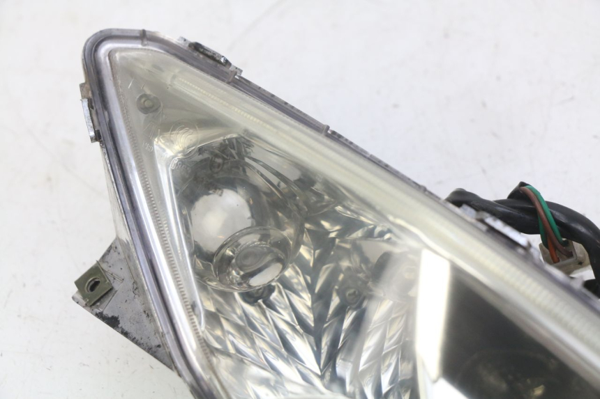 photo de FANALE POSTERIORE SINISTRO YAMASAKI YM T 125 (2015 - 2020)