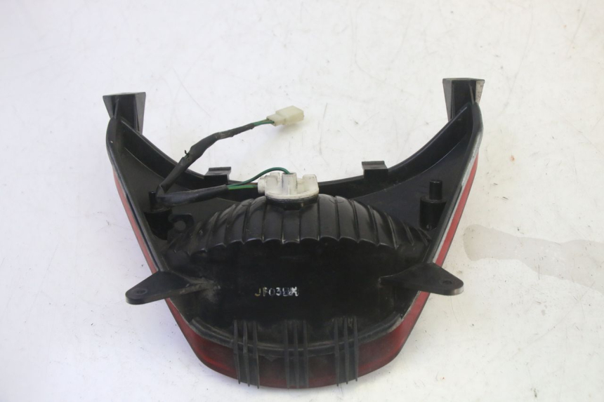 photo de FANALE STOP POSTERIORE  DAELIM HISTORY 125 (2001 - 2002)