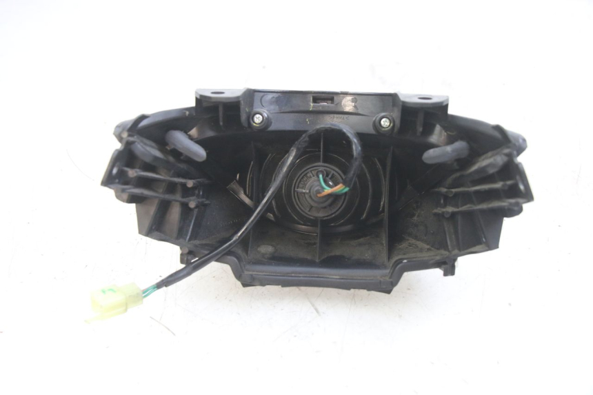 photo de FANALE POSTERIORE HONDA PCX (JF47) 125 (2012 - 2013)