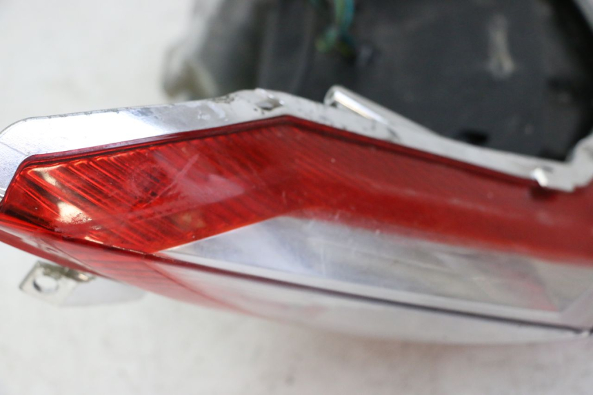 photo de FANALE STOP POSTERIORE  SYM JOYMAX 125 (2010 - 2017)