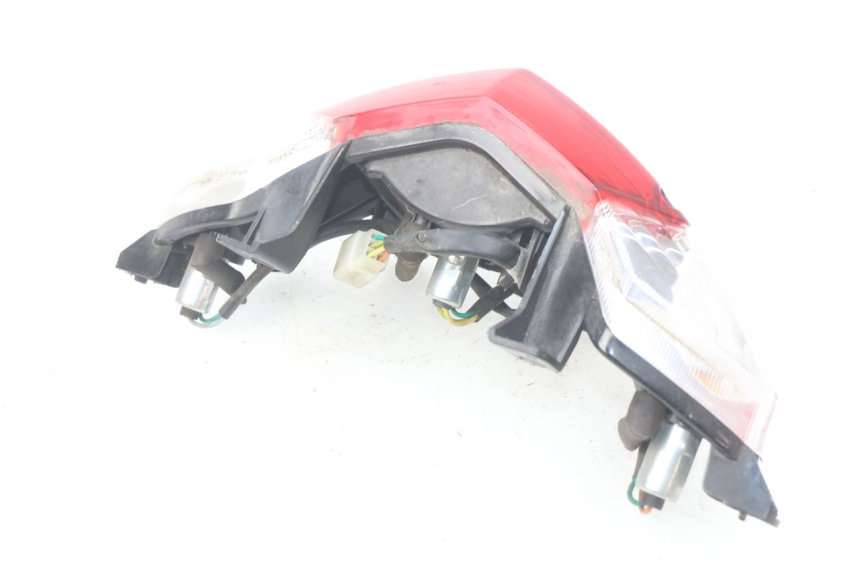 photo de FANALE POSTERIORE PEUGEOT KISBEE 2T 50 (2010 - 2017)