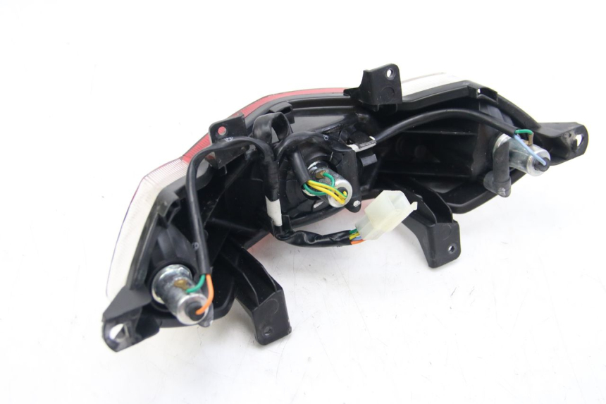 photo de FANALE STOP POSTERIORE  PEUGEOT KISBEE 2T 50 (2018 - 2022)
