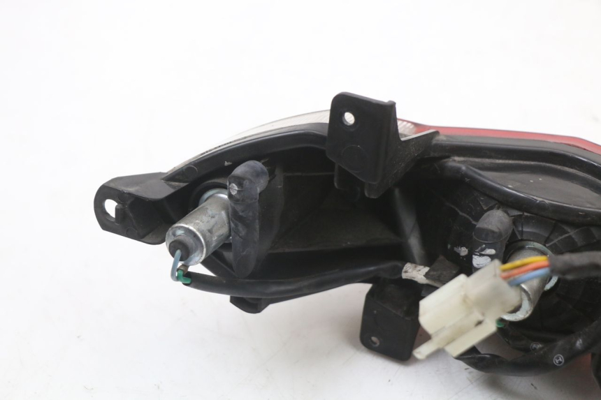 photo de FANALE STOP POSTERIORE  PEUGEOT KISBEE 2T 50 (2018 - 2022)