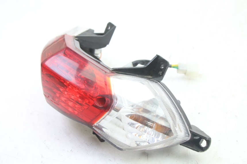 photo de FANALE STOP POSTERIORE  PEUGEOT KISBEE 2T 50 (2018 - 2022)