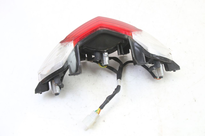 photo de FANALE STOP POSTERIORE  PEUGEOT KISBEE 2T 50 (2018 - 2022)