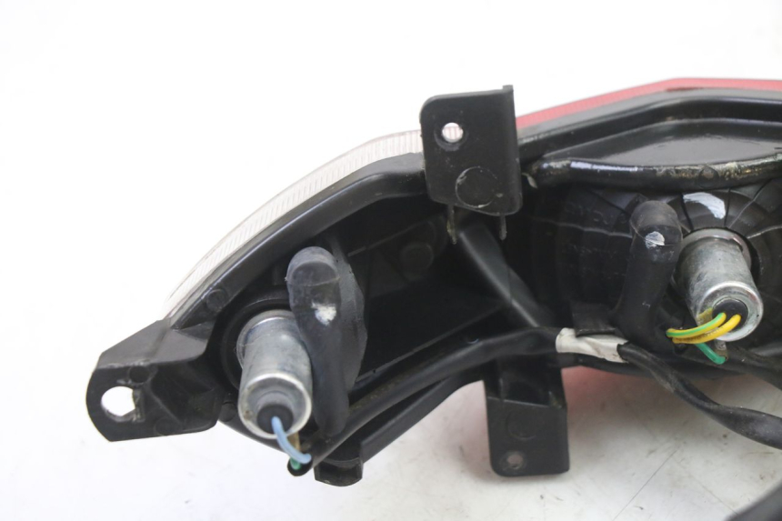 photo de FANALE STOP POSTERIORE  PEUGEOT KISBEE 2T 50 (2018 - 2022)