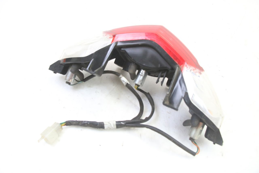 photo de FANALE POSTERIORE PEUGEOT KISBEE 2T 50 (2010 - 2017)