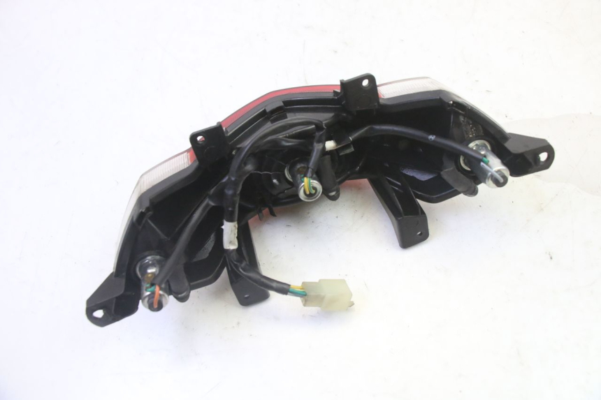 photo de FANALE POSTERIORE PEUGEOT KISBEE 2T 50 (2010 - 2017)