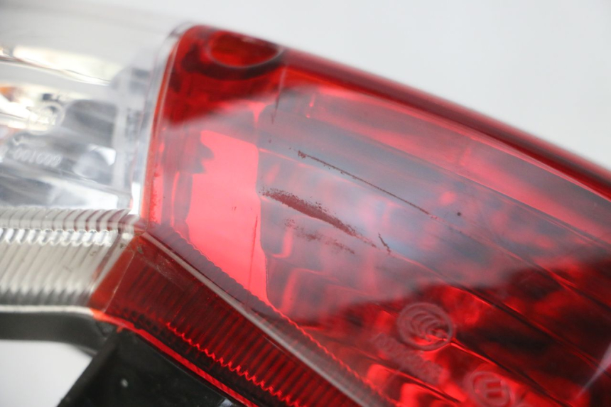 photo de FANALE POSTERIORE PEUGEOT KISBEE 4T 50 (2018 - 2022)