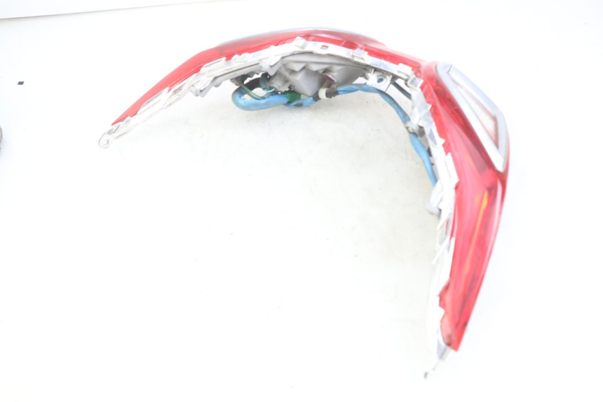 photo de FANALE POSTERIORE KYMCO DOWNTOWN ABS 125 (2015 - 2017)