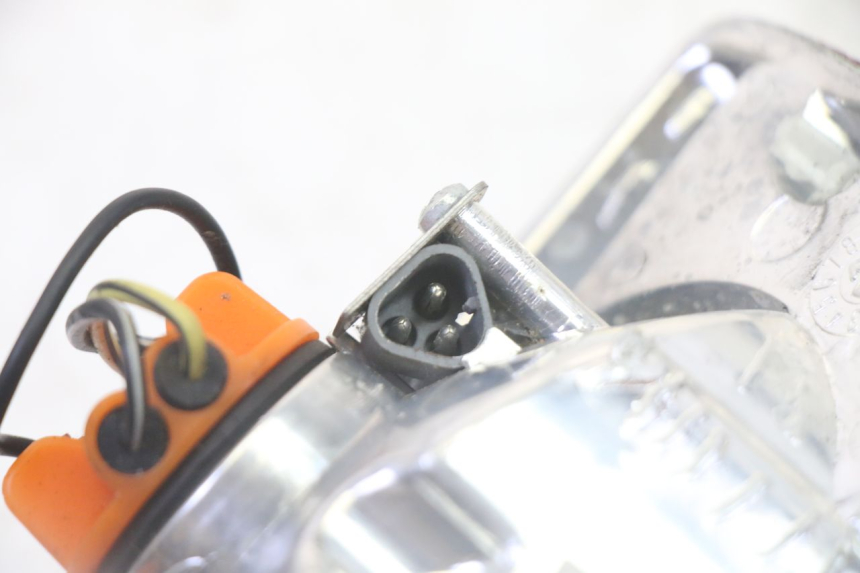 photo de FANALE STOP POSTERIORE  PIAGGIO LXV 4T 50 (2009 - 2013)