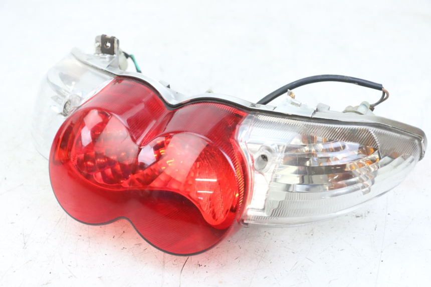 photo de FANALE STOP POSTERIORE  YAMAHA NEO'S NEOS 2T EASY 50 (2013 - 2016)