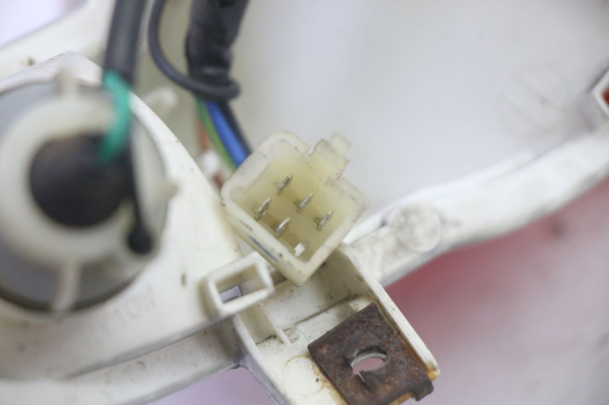 photo de FANALE POSTERIORE YAMAHA NEOS NEO'S 4T 50 (2008 - 2016) - Ricambio usato controllato