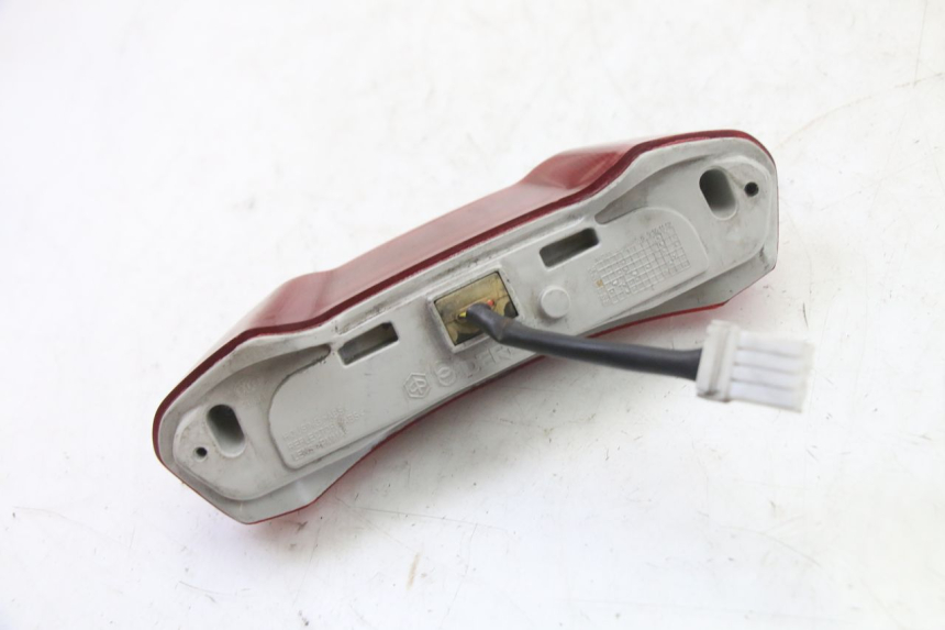 photo de FANALE STOP POSTERIORE  PIAGGIO NRG POWER PUREJET 50 (2018 - 2021)