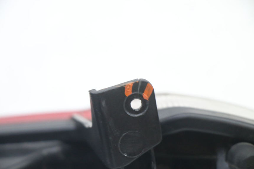 photo de FANALE STOP POSTERIORE  PEUGEOT STREETZONE I 2T 50 (2018 - 2020)