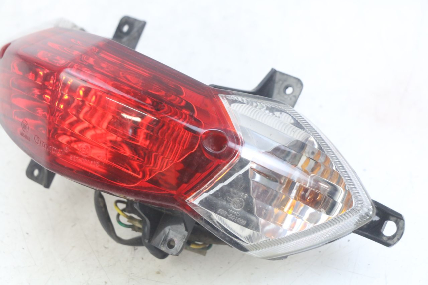 photo de FANALE POSTERIORE PEUGEOT TWEET 4T 50 (2010 - 2014)
