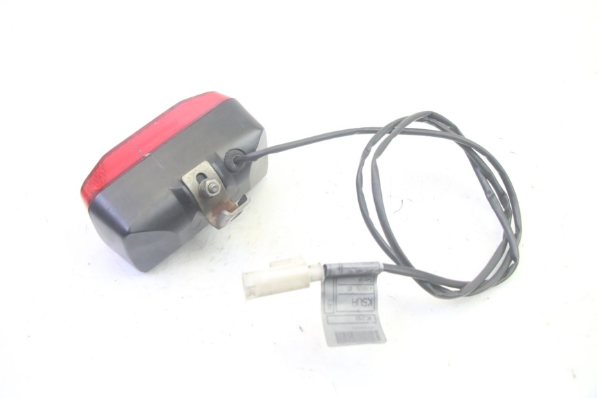 photo de FANALE STOP POSTERIORE  BMW R RT ABS 1200 (2010 - 2014) - Dettagli dei punti di fissaggio