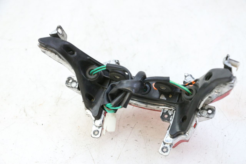 photo de FANALE STOP POSTERIORE  MAG POWER R-STREET 50 (2016 - 2025)