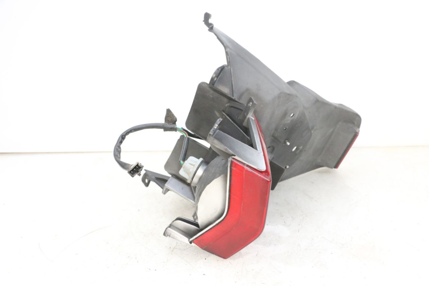 photo de FANALE POSTERIORE DAELIM S1 125 (2007 - 2016) - Caratteristiche distintive