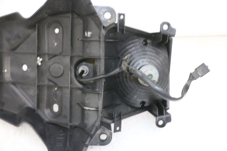 photo de FANALE POSTERIORE DAELIM S1 125 (2007 - 2016) - Focus sulla struttura