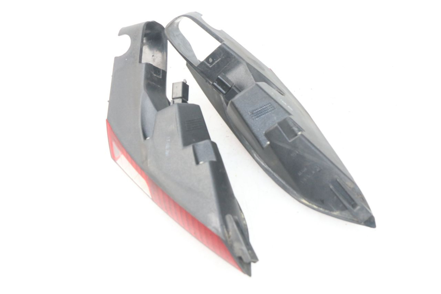 photo de FANALE POSTERIORE PEUGEOT SATELIS 125 (2006 - 2009) - Altra angolazione