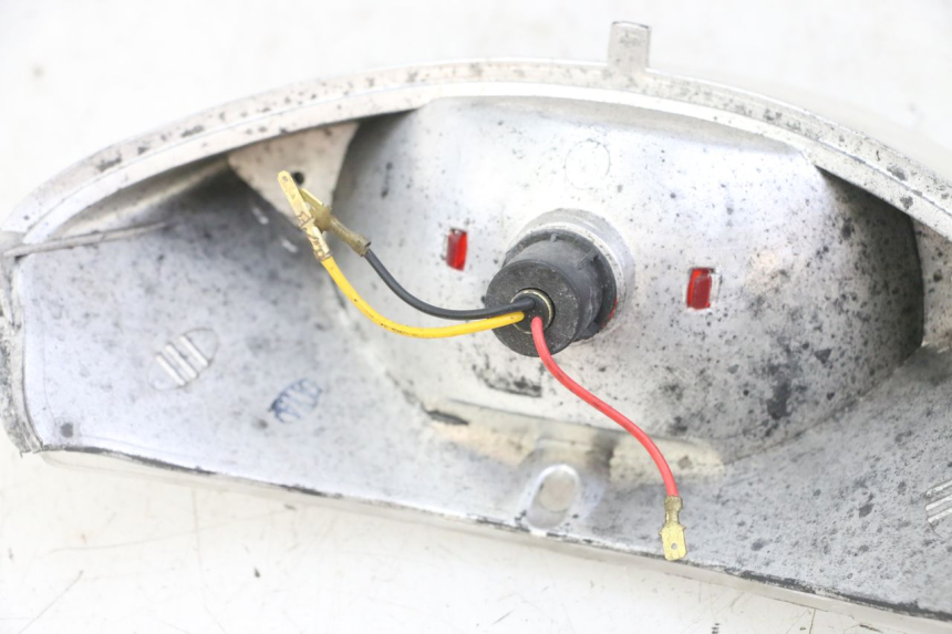 photo de FANALE STOP POSTERIORE  PEUGEOT SPEEDFIGHT 2 LC 50 (2000 - 2009)