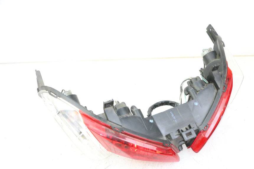 photo de FANALE STOP POSTERIORE  SUZUKI BURGMAN 125 (2018 - 2021)