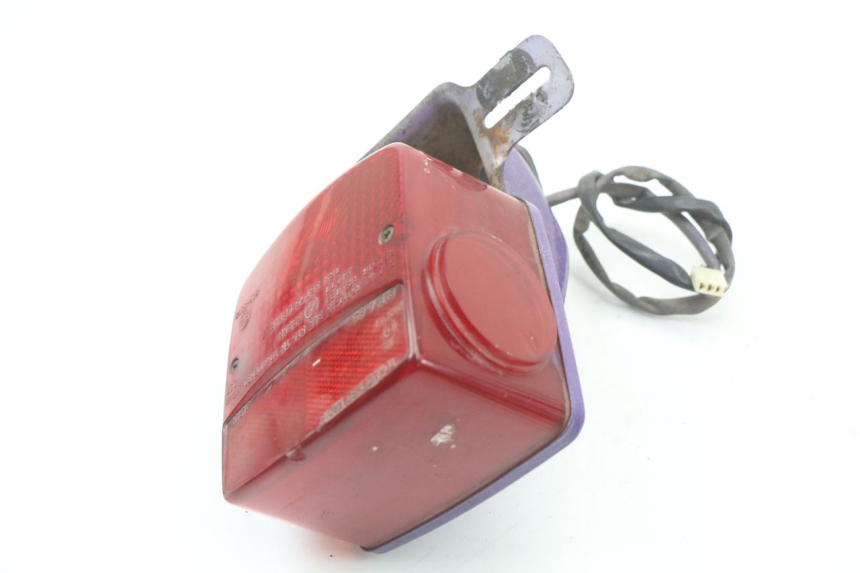 photo de FANALE STOP POSTERIORE  SUZUKI GN 125 (1997 - 2000)