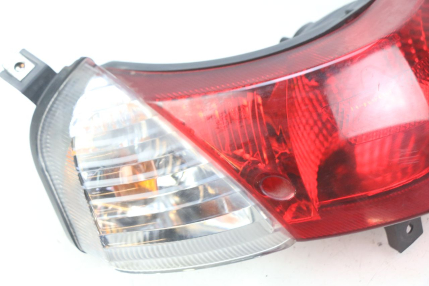 photo de FANALE POSTERIORE SUZUKI SIXTEEN 125 (2008 - 2010)