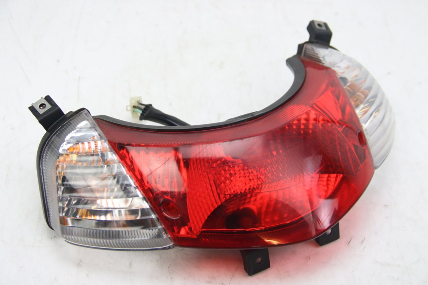 photo de FANALE POSTERIORE SUZUKI SIXTEEN 125 (2008 - 2010)
