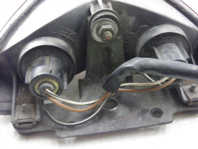 photo de Fanale posteriore SUZUKI SV S 650 (1999 - 2002)