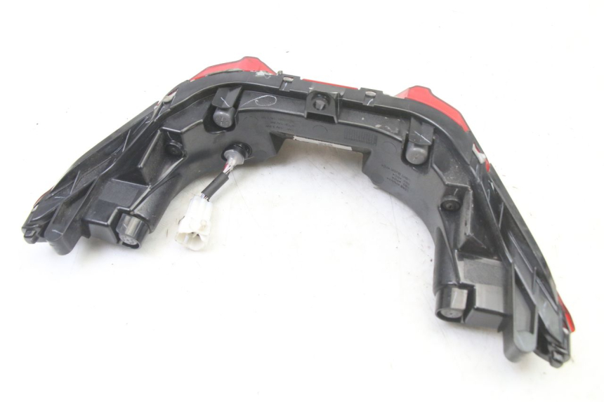photo de FANALE POSTERIORE APRILIA SXR 50 (2021 - 2023)