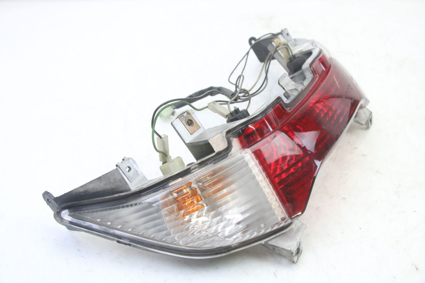 photo de FANALE POSTERIORE SUZUKI UH BURGMAN 125 (2002 - 2006)