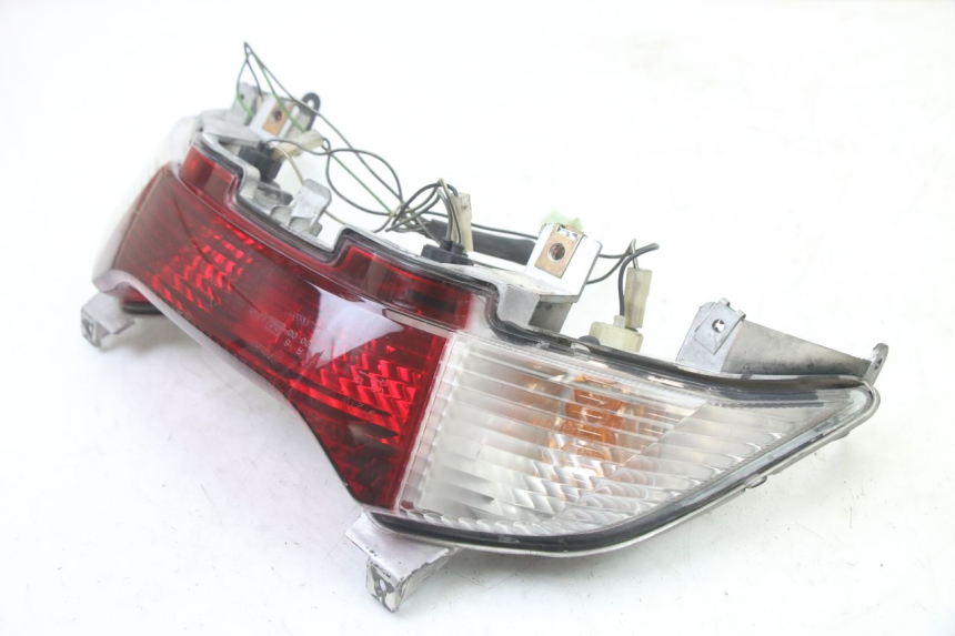 photo de FANALE POSTERIORE SUZUKI UH BURGMAN 125 (2002 - 2006)