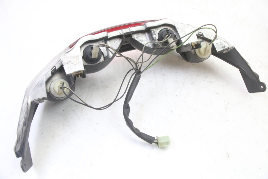 photo de FANALE POSTERIORE SUZUKI UH BURGMAN 125 (2002 - 2006)