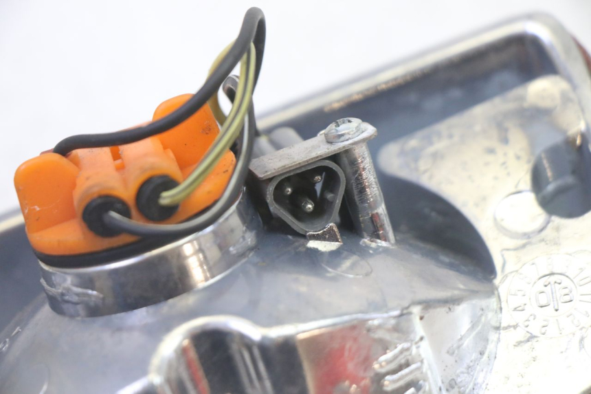 photo de FANALE POSTERIORE PIAGGIO VESPA S 2T 50 (2007 - 2014)