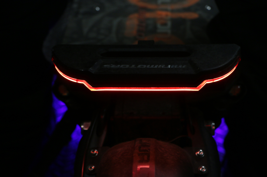 photo de FANALE POSTERIORE DUALTRON VICTOR LIMITED 1