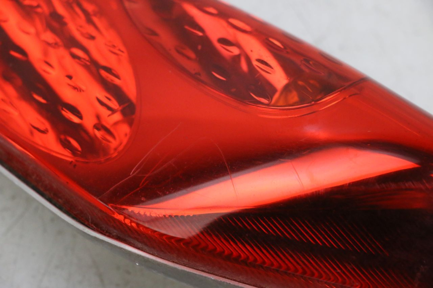 photo de FANALE POSTERIORE YAMAHA XMAX X-MAX 125 (2006 - 2009) - Ricambio usato controllato