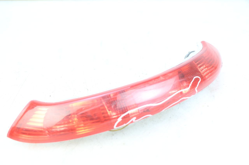 photo de FANALE POSTERIORE PIAGGIO XEVO - X EVO 125 (2007 - 2016)