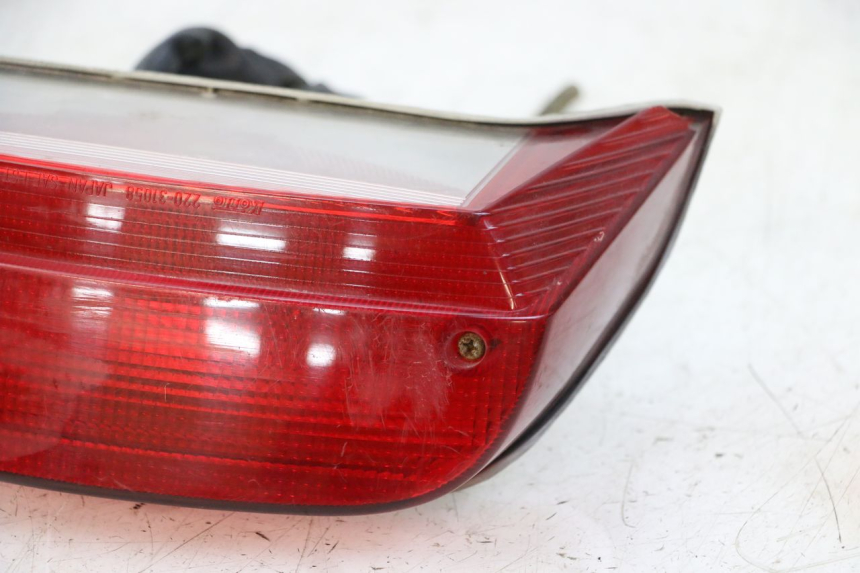 photo de FANALE STOP POSTERIORE  YAMAHA XJN DIVERSION 600 (2000 - 2003)