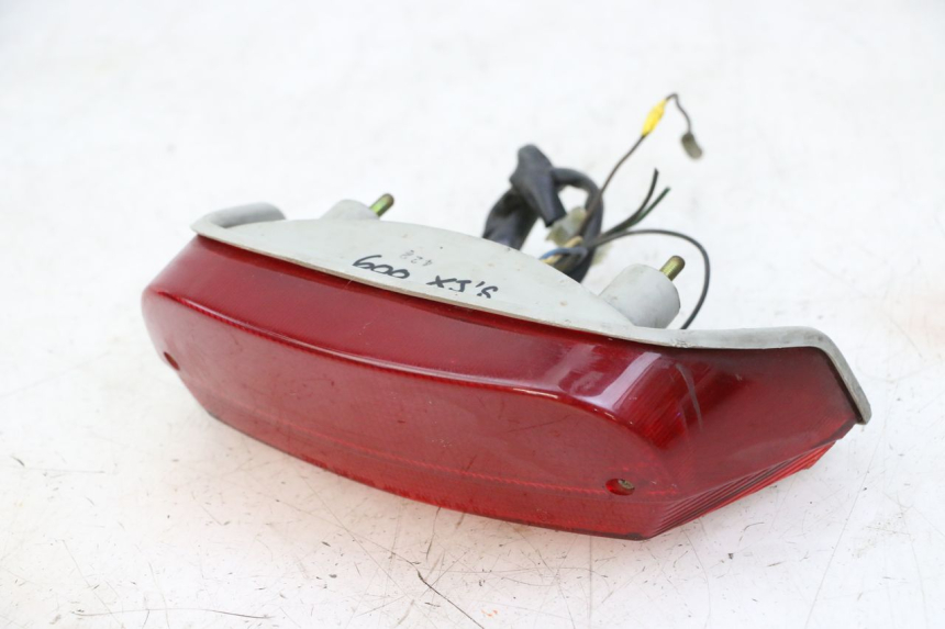 photo de FANALE STOP POSTERIORE  YAMAHA XJN DIVERSION 600 (2000 - 2003)