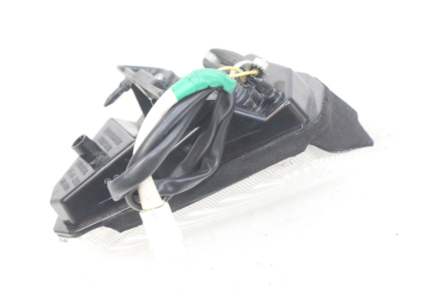photo de FANALE POSTERIORE YAMAHA XP T-MAX TMAX ABS 530 (2012 - 2015)