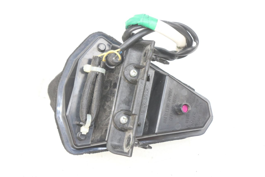 photo de FANALE POSTERIORE YAMAHA XP T-MAX TMAX ABS 530 (2012 - 2015)