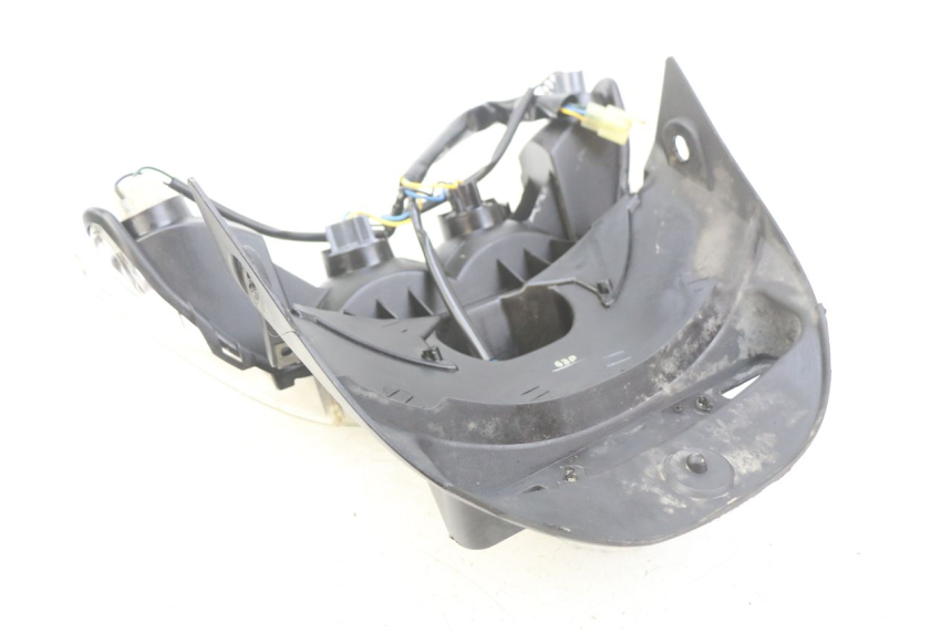 photo de FANALE POSTERIORE YAMAHA XP T-MAX TMAX ABS 500 (2004 - 2007)