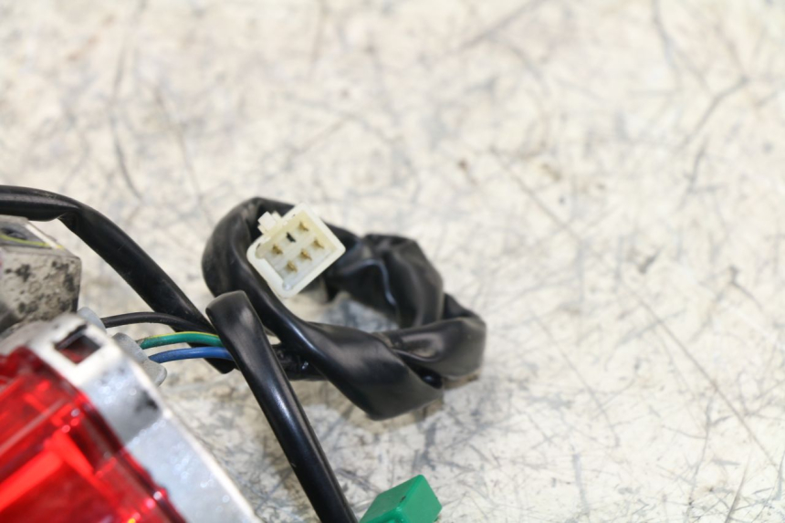 photo de FANALE POSTERIORE YAMAHA BW'S BWS 125 (2010 - 2013)