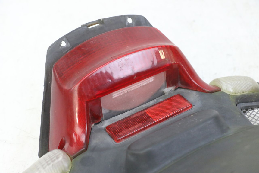 photo de FANALE STOP POSTERIORE  YAMAHA BW'S NG NEXT GENERATION 50 (1996 - 2003)